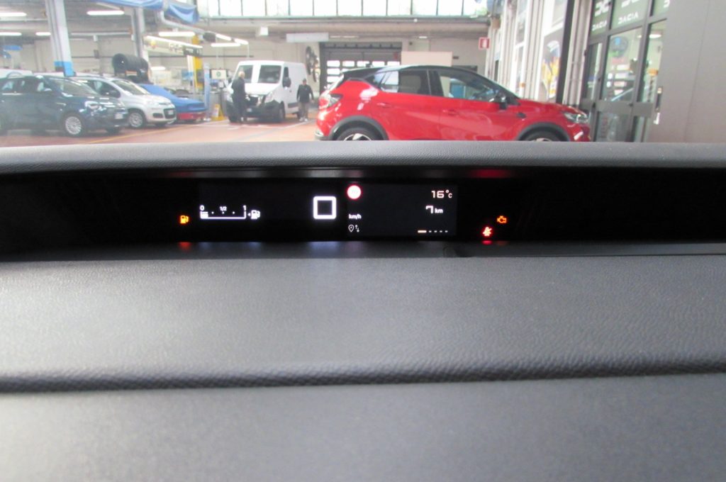 CITROEN C3 Aircross PureTech Turbo 100 CV Plus - 9