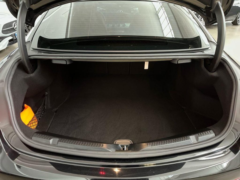MERCEDES-BENZ E 220 d Auto Premium - 12