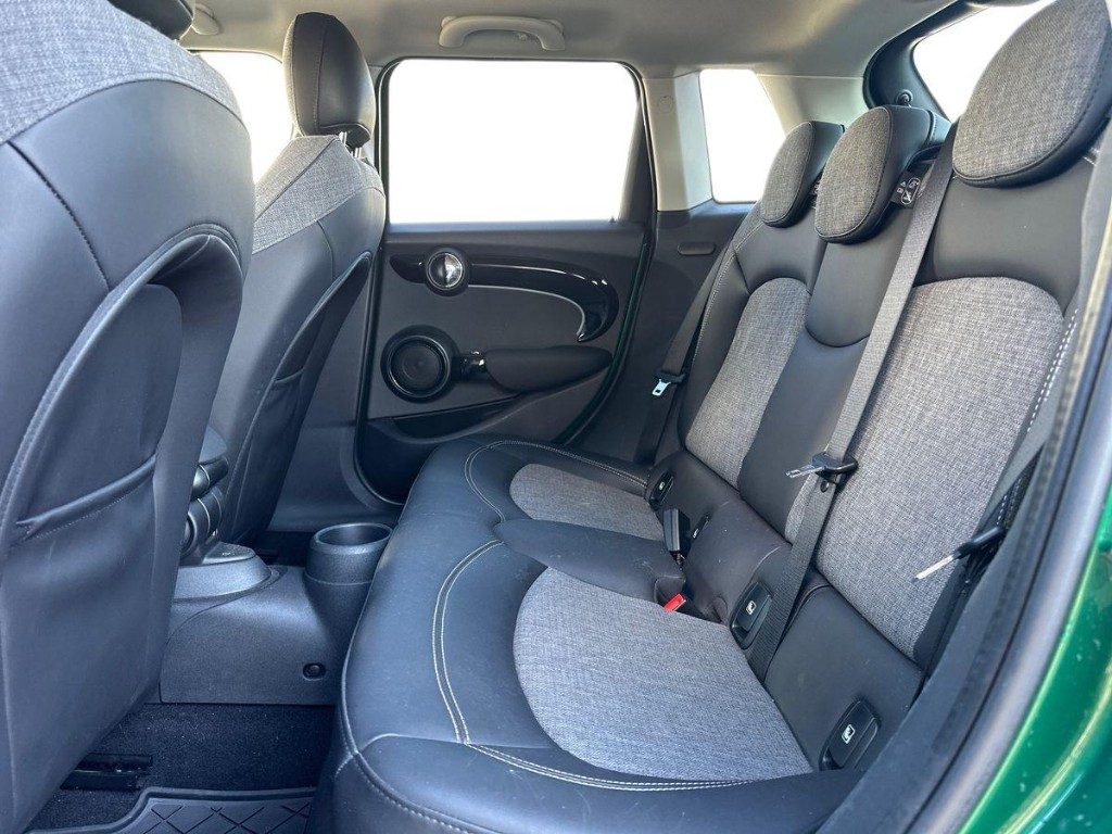 MINI Cooper 1.5 Cooper Classic 5 porte Pacchetto Premium Aut. - 11