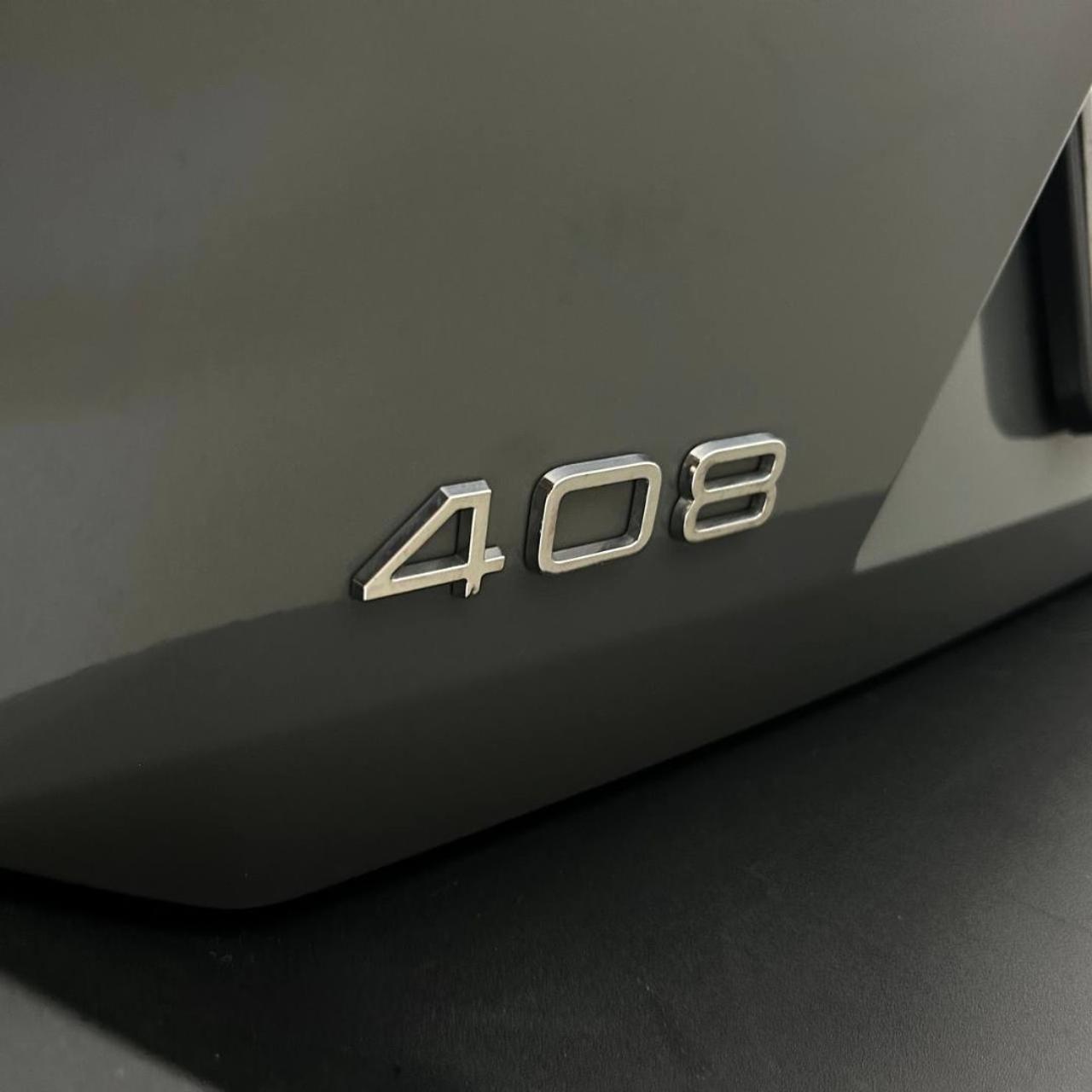 PEUGEOT 408 Plug-in Hybrid 225 e-EAT8 GT - 45