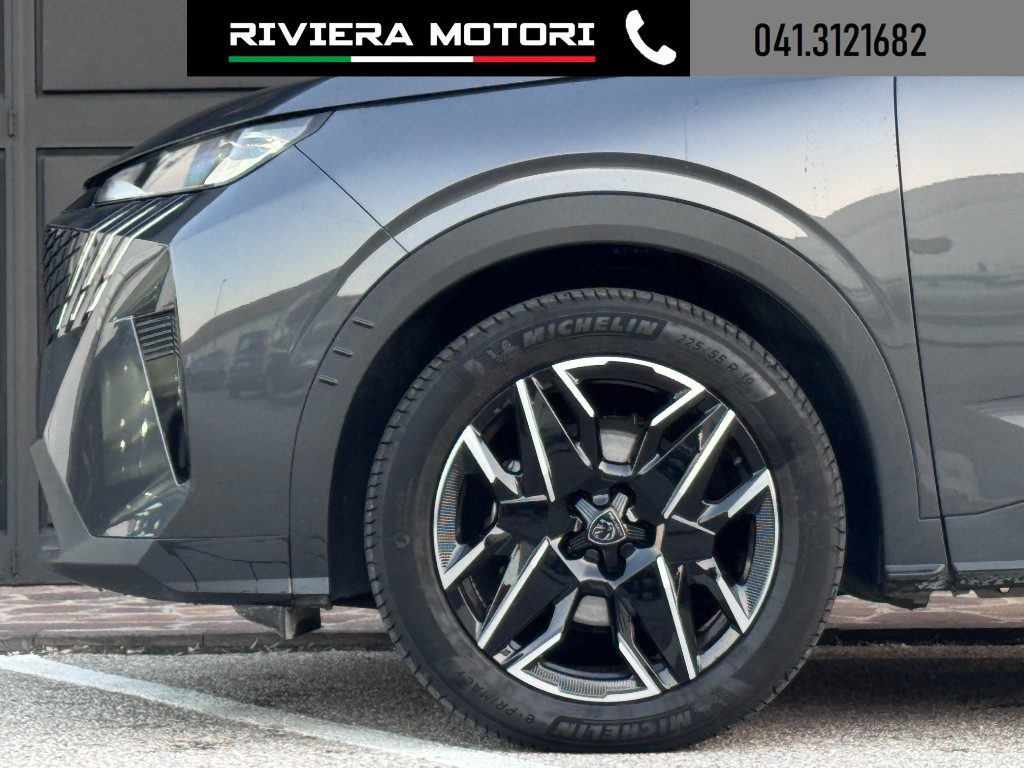 PEUGEOT 3008 Hybrid 145 e-DCS6 Allure - 14