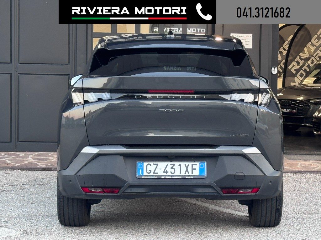 PEUGEOT 3008 Hybrid 145 e-DCS6 Allure - 12