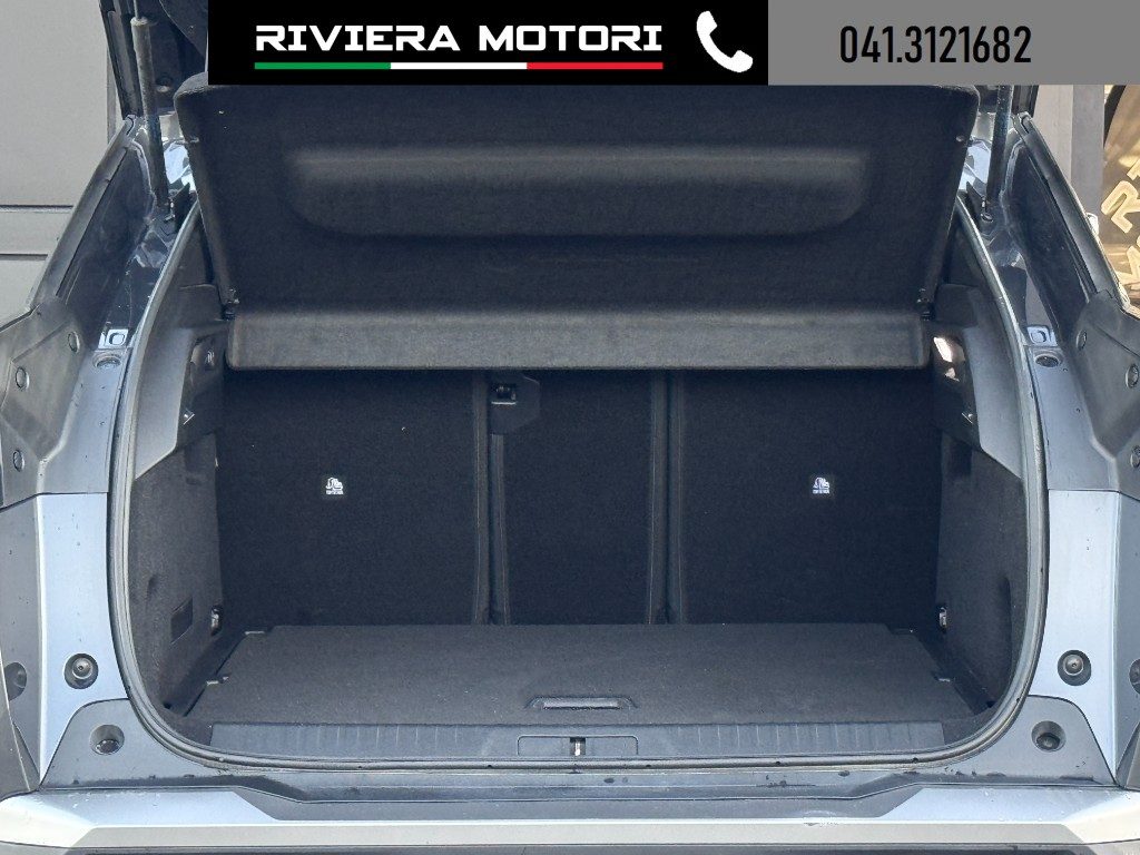 PEUGEOT 3008 Hybrid 145 e-DCS6 Allure - 11