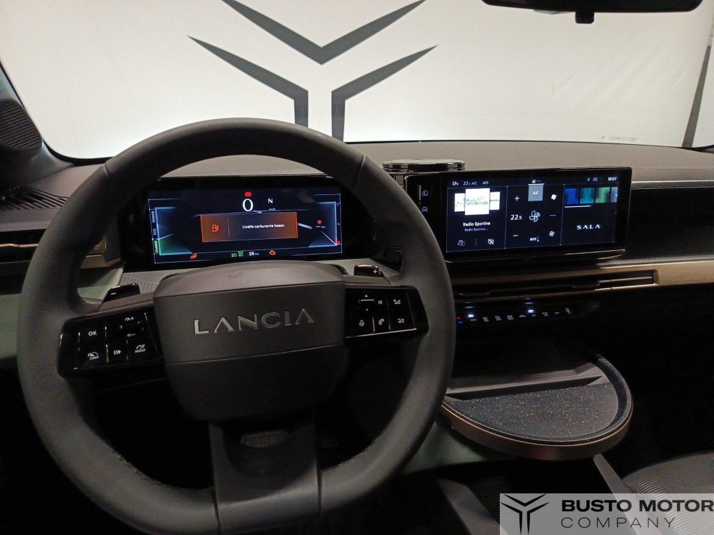 LANCIA Ypsilon Ibrida Ibrido 110cv  e-DCT - 11