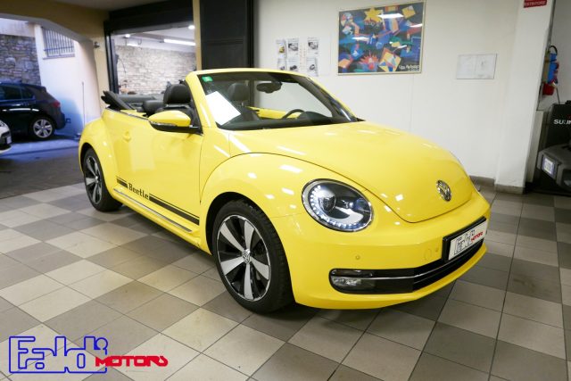 VOLKSWAGEN Maggiolino Giallo pastello