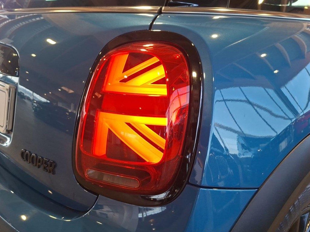 MINI Cooper 1.5 Cooper Camden Edition Aut. - 7