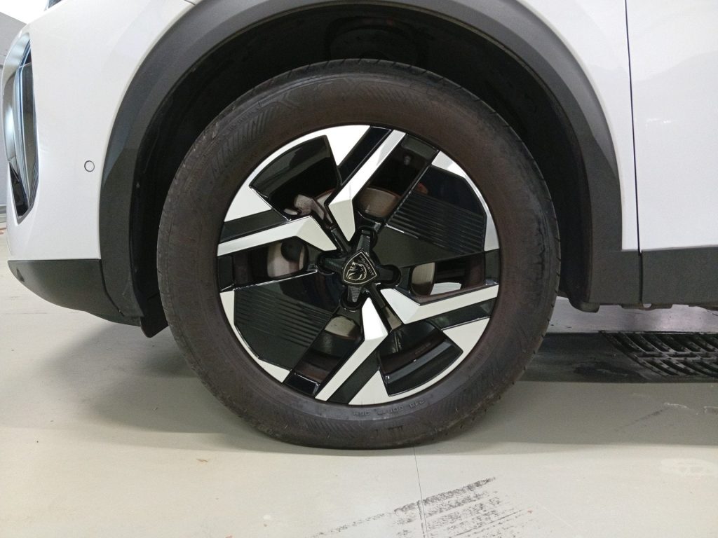 PEUGEOT 2008 2008 1.2 puretech Allure s&s 130cv eat8 - 8
