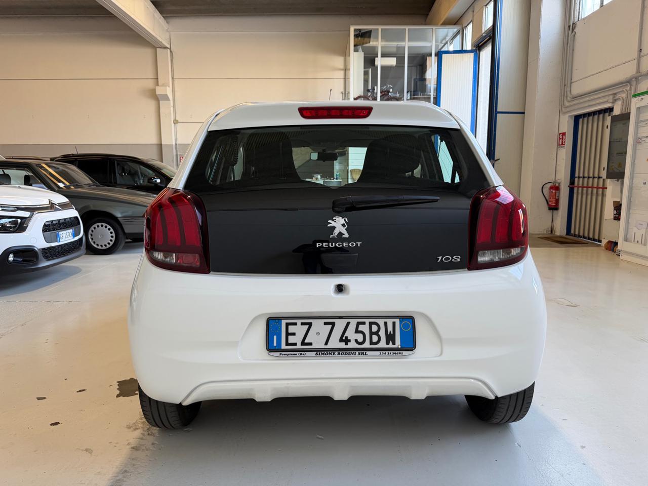 PEUGEOT 108 VTi 68 5 porte Allure TOP! - 4