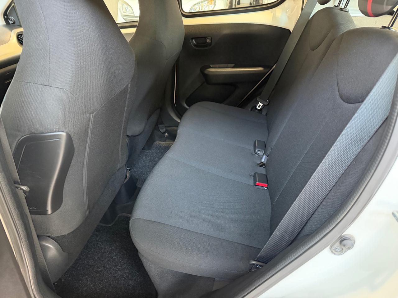 PEUGEOT 108 VTi 68 5 porte Allure TOP! - 11
