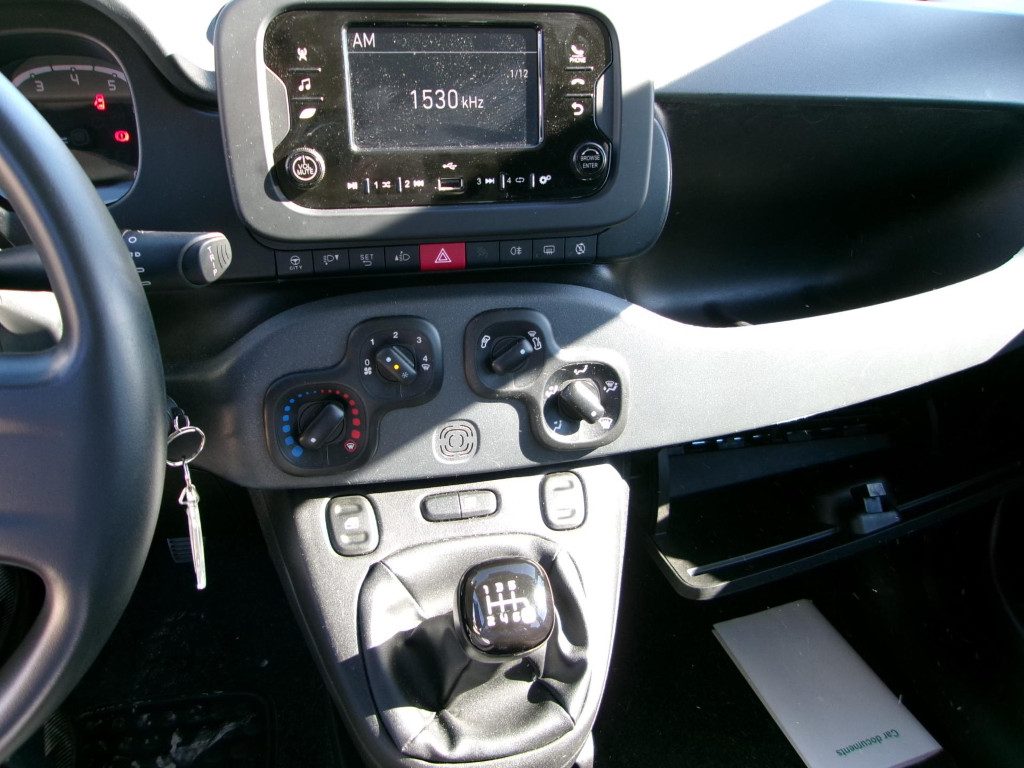 FIAT Panda 1.0 FireFly S&S Hybrid IDONEA NEOPATENTATI - 5