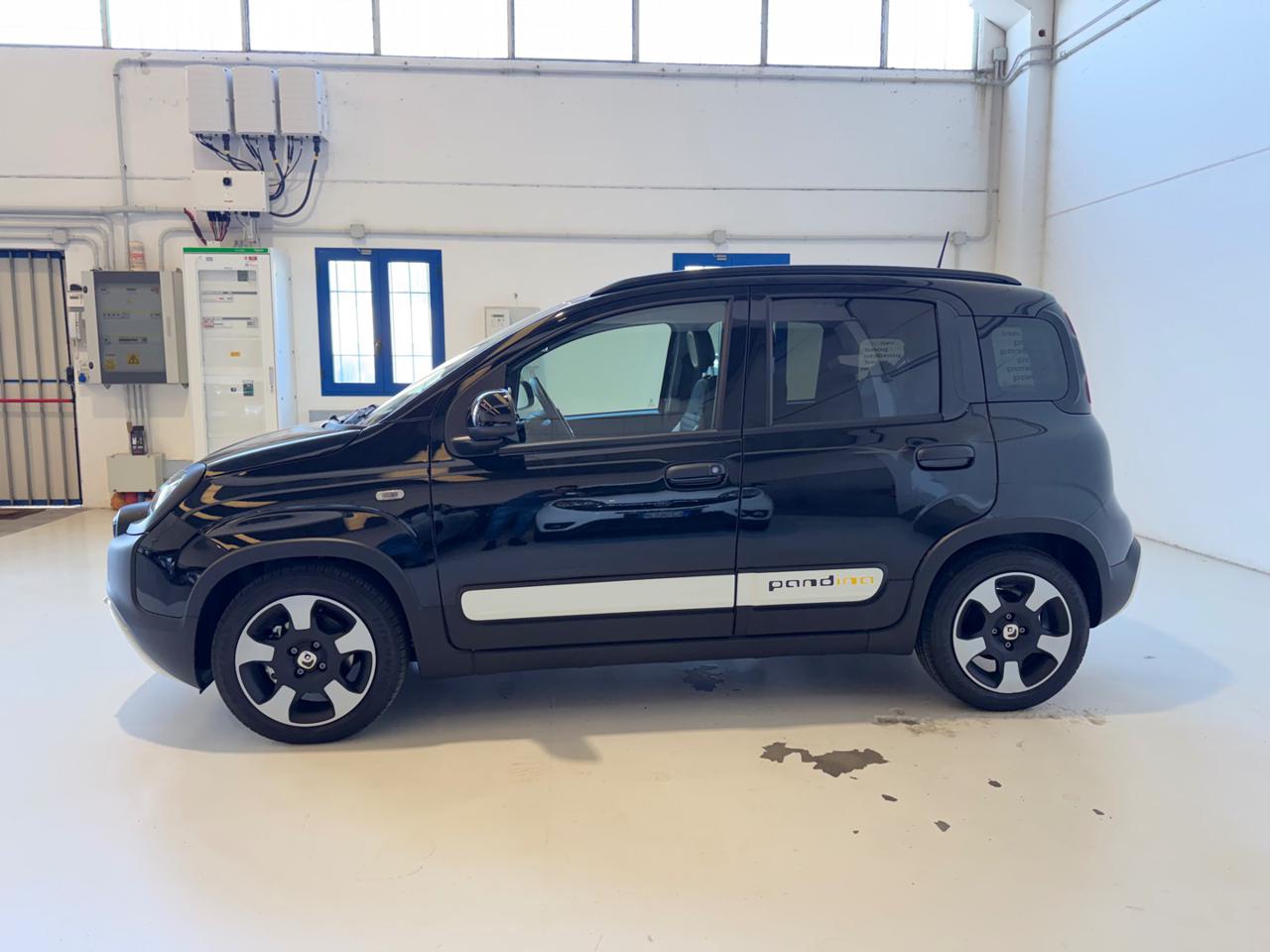 FIAT Pandina 1.0 FireFly 65 CV Hybrid Cross - 2