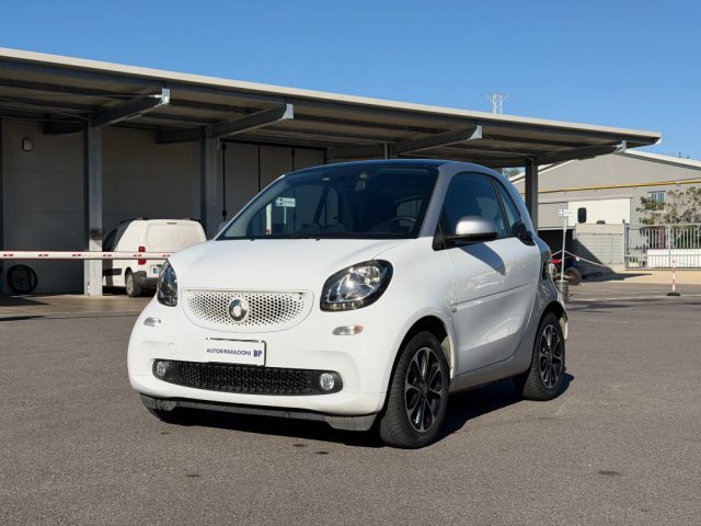 SMART ForTwo Bianco pastello