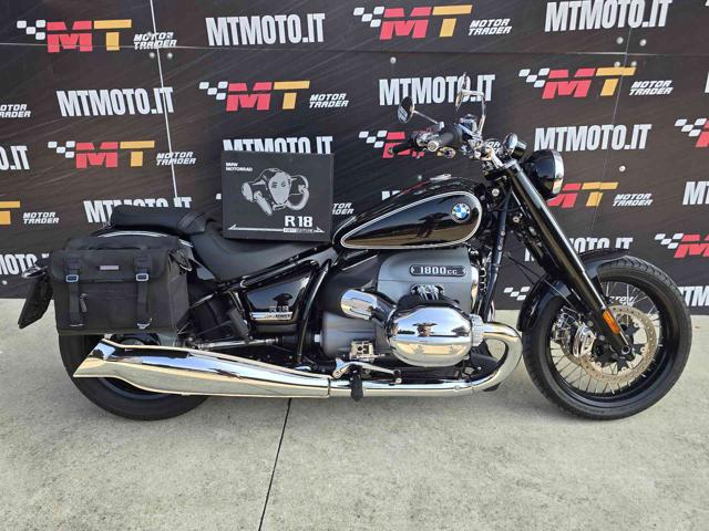 BMW R 18 Nero perlato