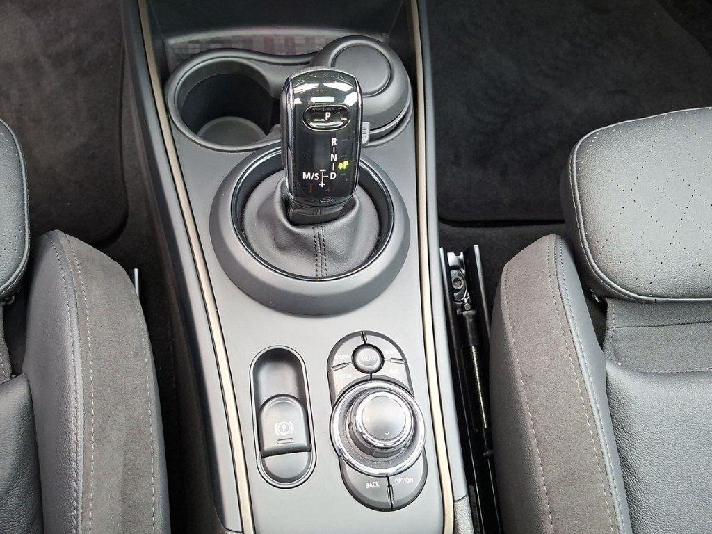 MINI Countryman 2.0 Cooper SD ALL4 + Tetto Apr. - 14