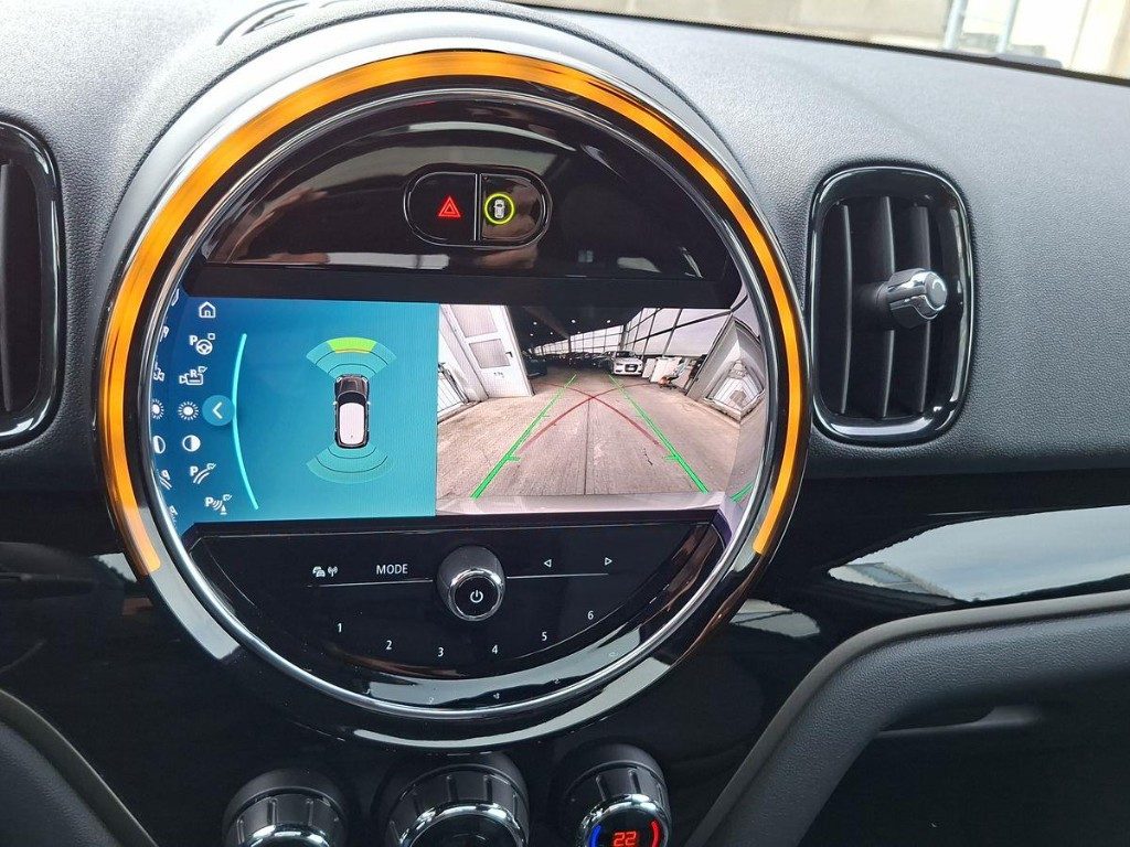 MINI Countryman 2.0 Cooper SD ALL4 + Tetto Apr. - 12