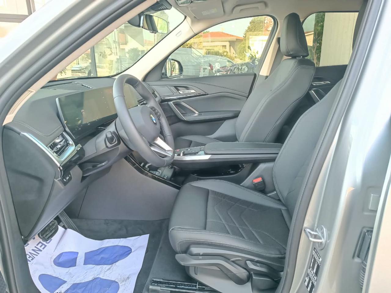 BMW X1 sDrive 18d X-Line DCT - 24