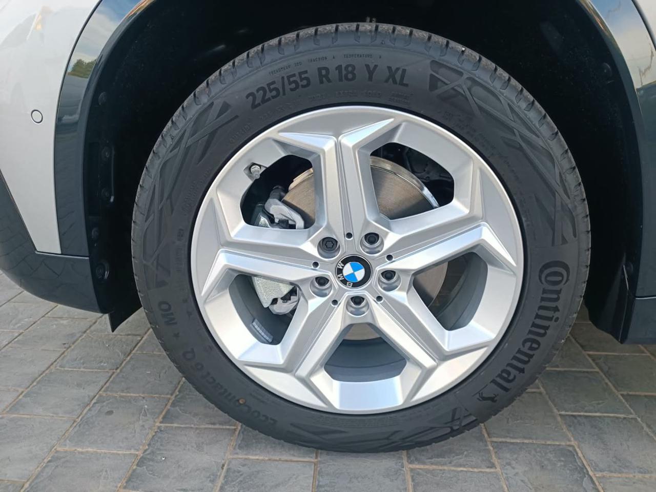 BMW X1 sDrive 18d X-Line DCT - 10