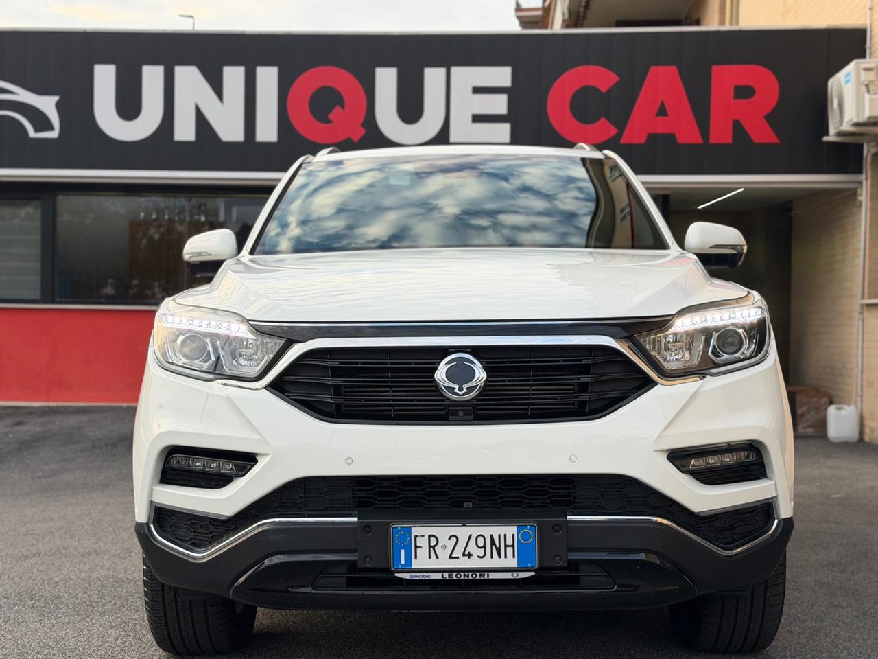 SSANGYONG REXTON 2.2 4WD Icon FULL OPTIONAL  (7 POSTI) - 3