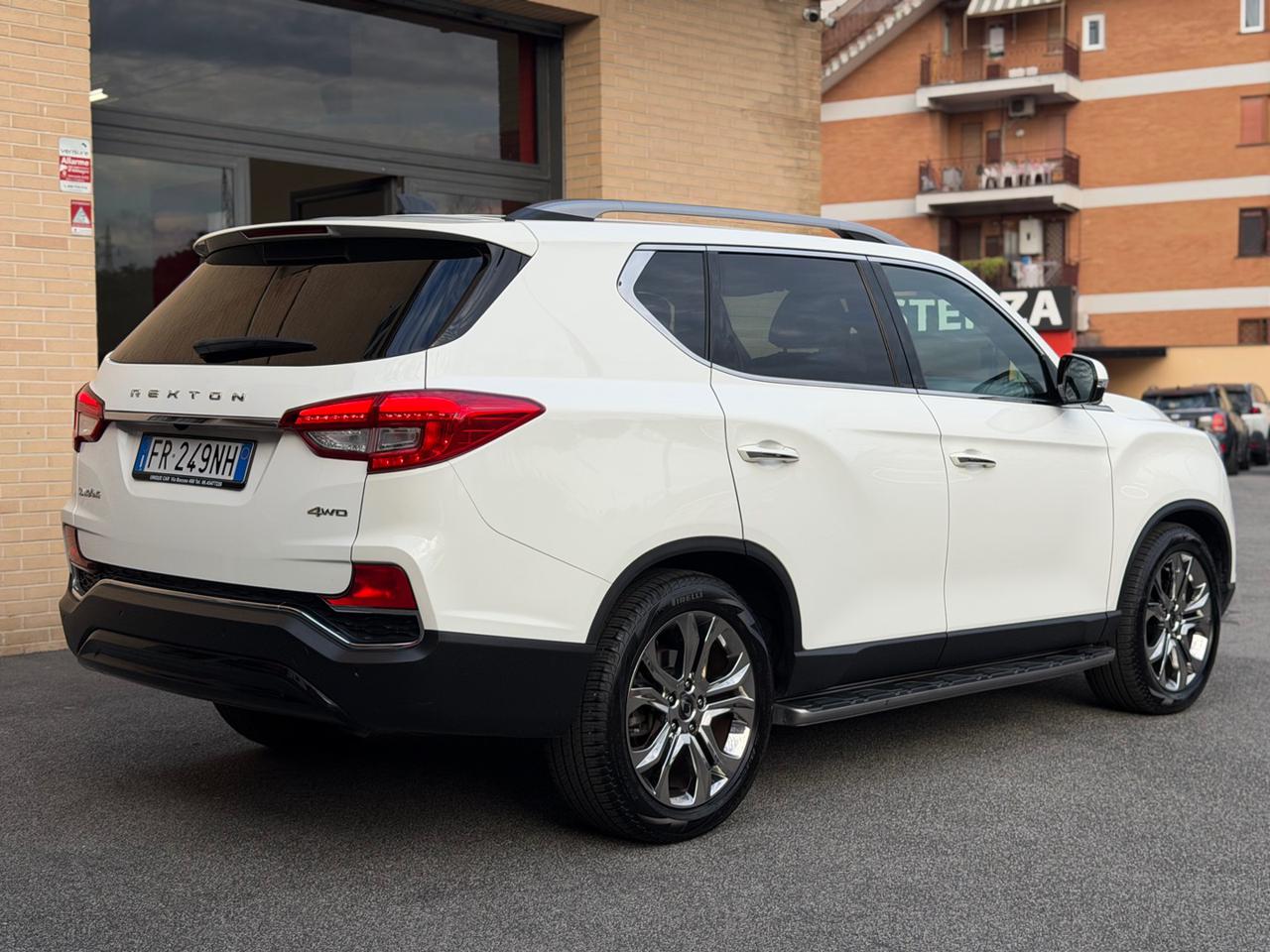 SSANGYONG REXTON 2.2 4WD Icon FULL OPTIONAL  (7 POSTI) - 7