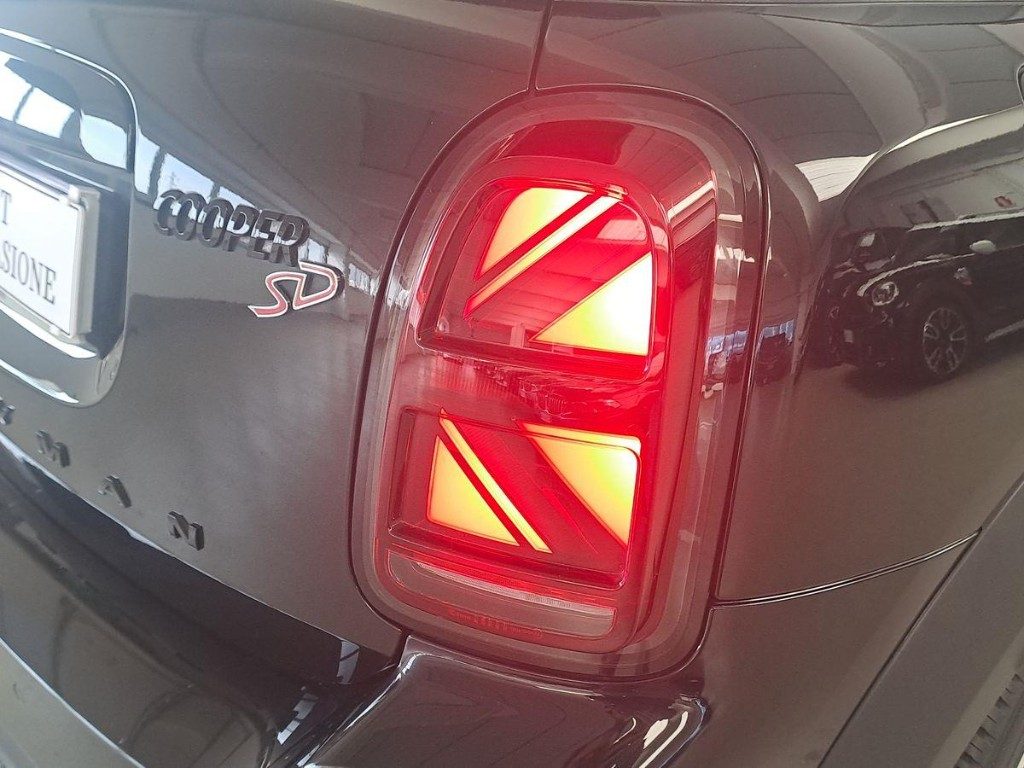 MINI Countryman 2.0 Cooper SD JCW Countryman ALL4 - 7