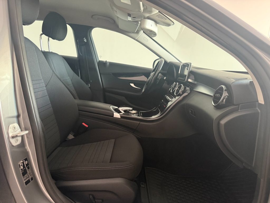 MERCEDES-BENZ C 200 d S.W. Auto Premium Plus - 22