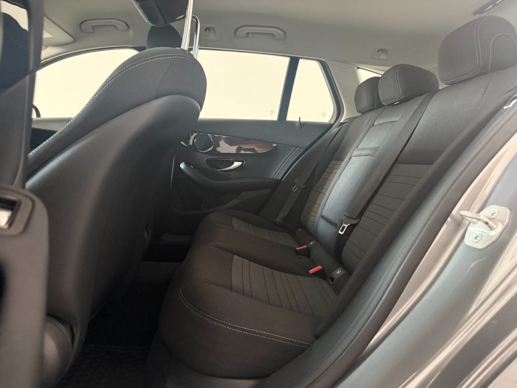 MERCEDES-BENZ C 200 d S.W. Auto Premium Plus - 23