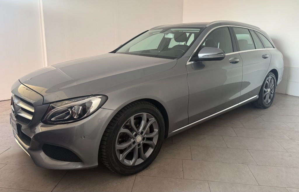 MERCEDES-BENZ C 200 d S.W. Auto Premium Plus - 2
