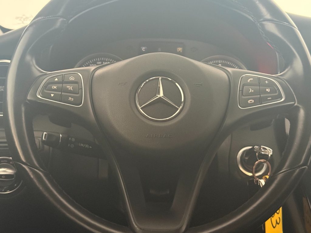 MERCEDES-BENZ C 200 d S.W. Auto Premium Plus - 13