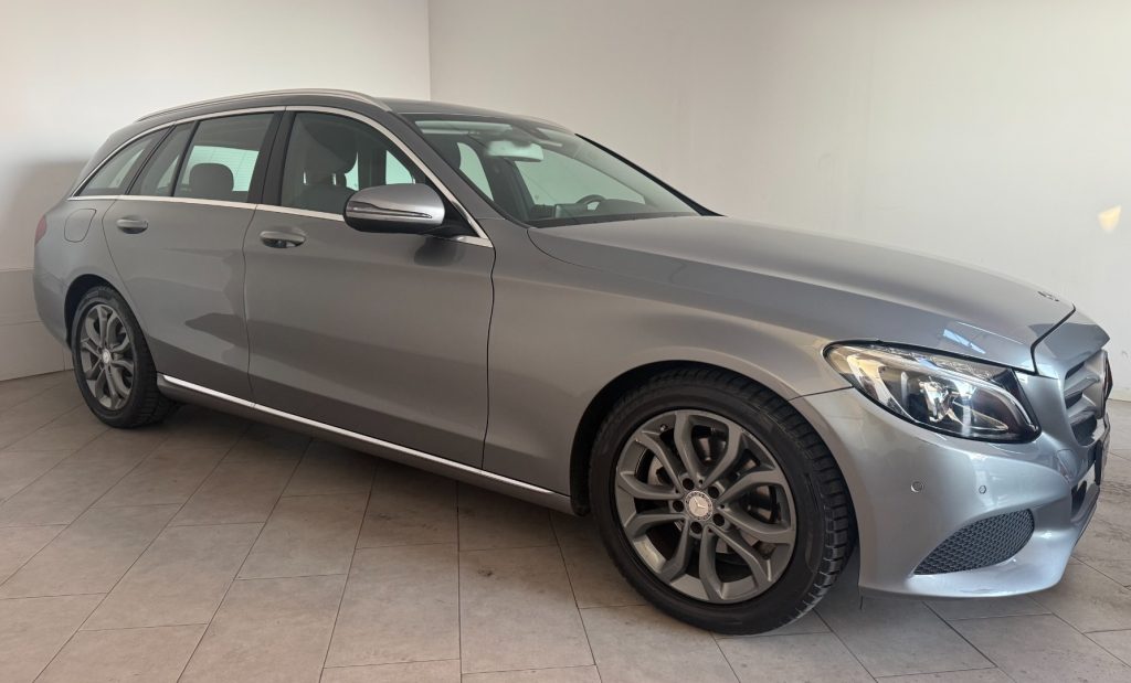 MERCEDES-BENZ C 200 d S.W. Auto Premium Plus - 3