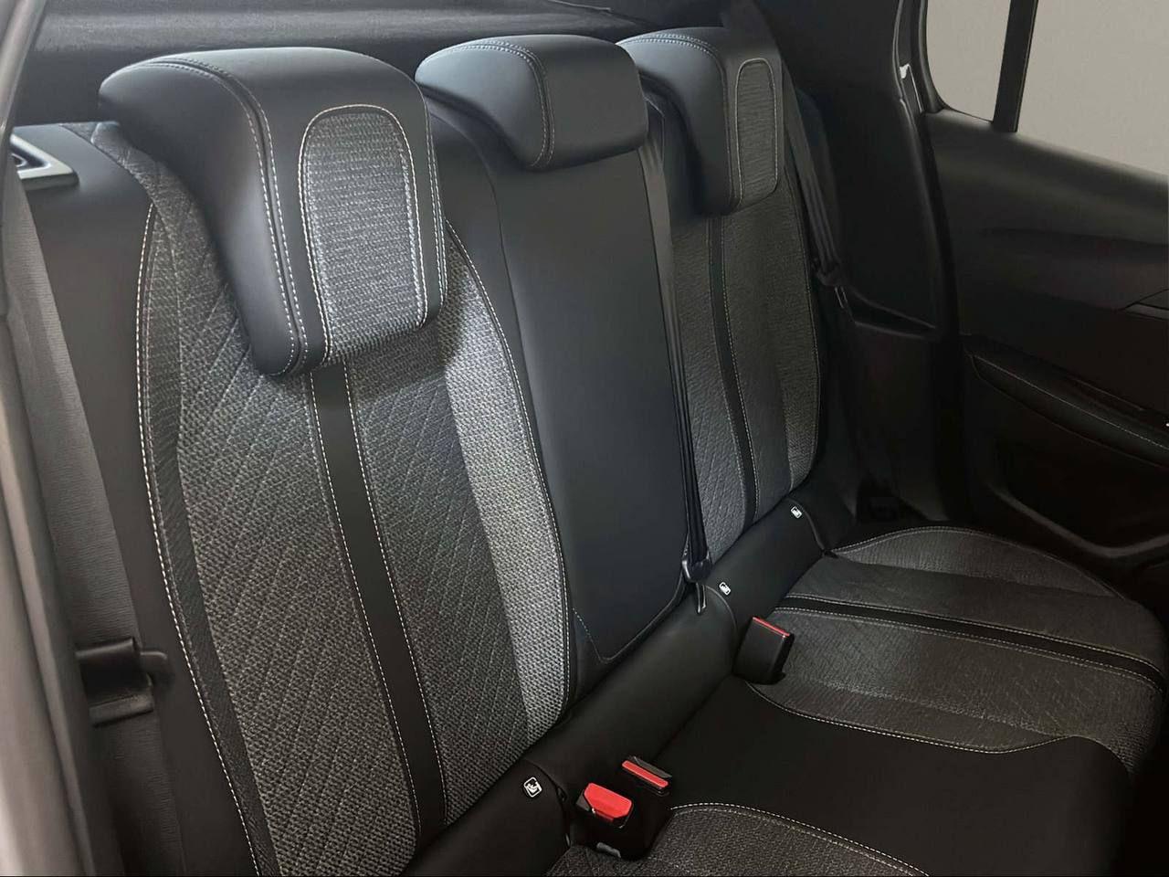 PEUGEOT 208 PureTech 100 Stop&Start 5 porte Allure - 12
