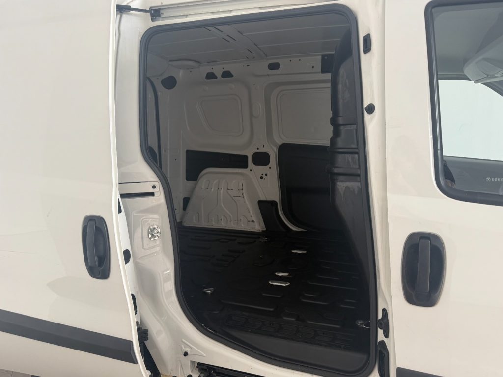 FIAT Doblo Doblò 1.3 MJT PC-TN Cargo Lamierato SX 3 Posti - 7