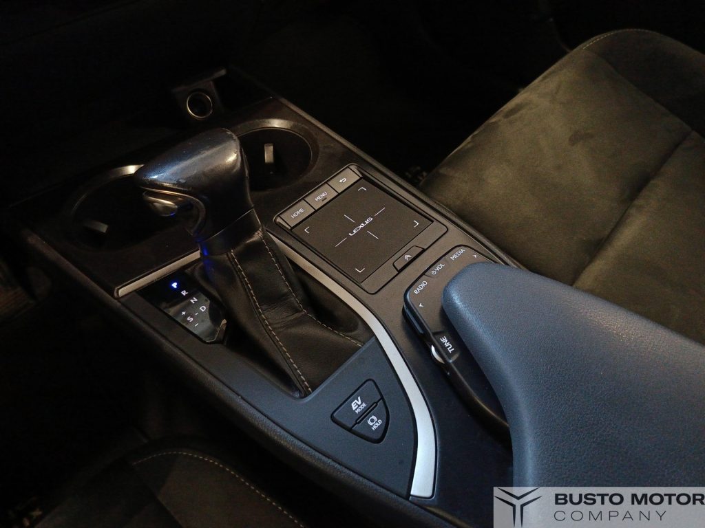 LEXUS UX Full Electric UX 250h 2.0 Premium 2wd cvt - 14