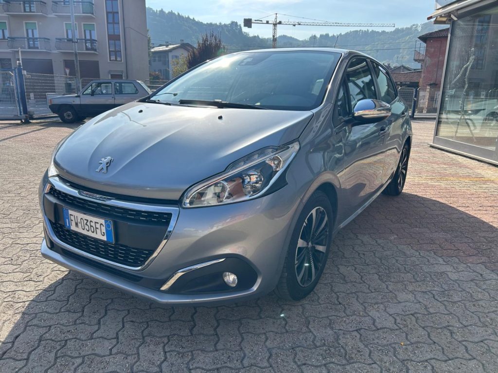 PEUGEOT 208 BlueHDi 100 S&S 5P Signature - 3
