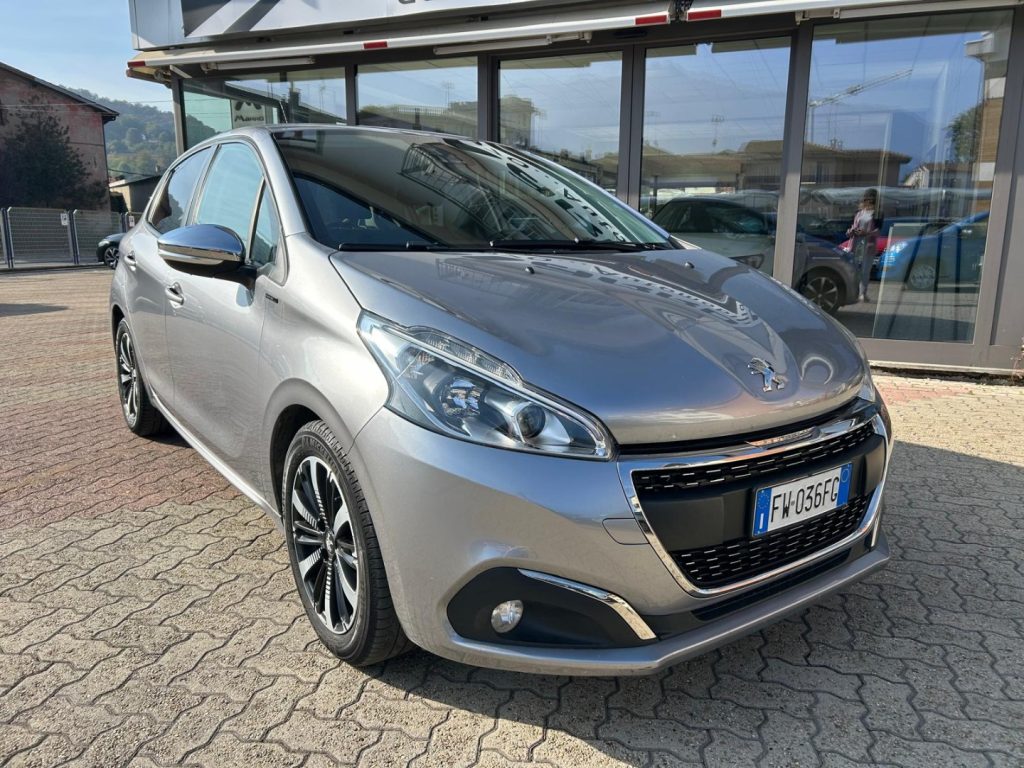 PEUGEOT 208 BlueHDi 100 S&S 5P Signature - 2