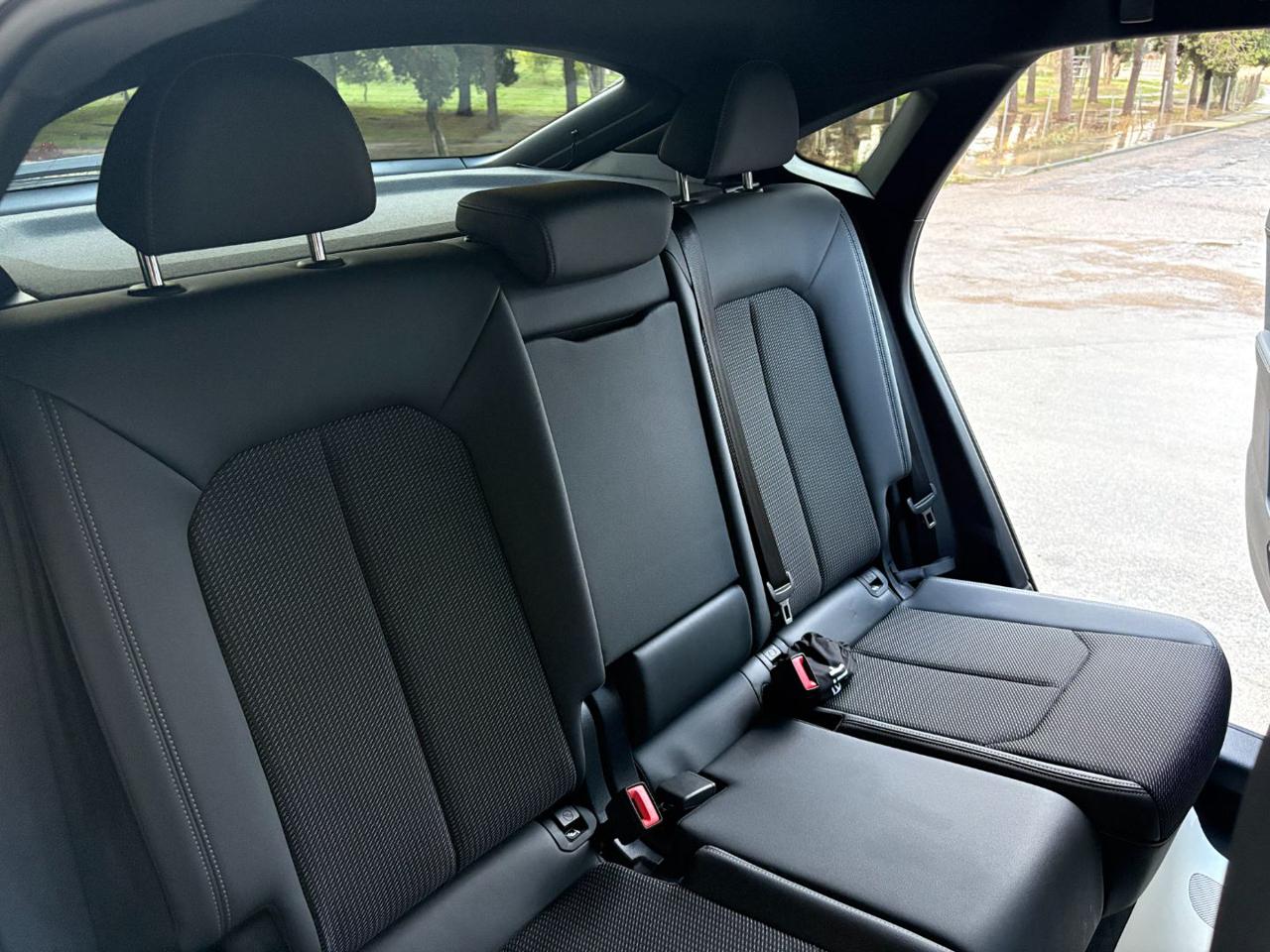 AUDI Q3 SPB Sportback 35 TDI S tronic S line edition - 14