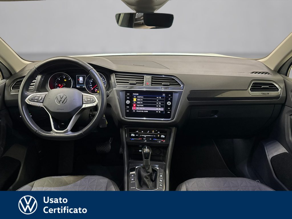 VOLKSWAGEN Tiguan 2.0 tdi life 150cv dsg - 8