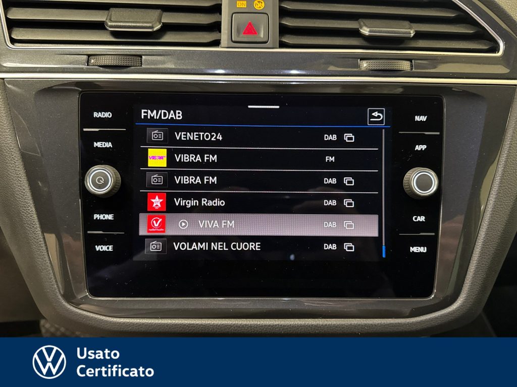VOLKSWAGEN Tiguan 2.0 tdi life 150cv dsg - 10