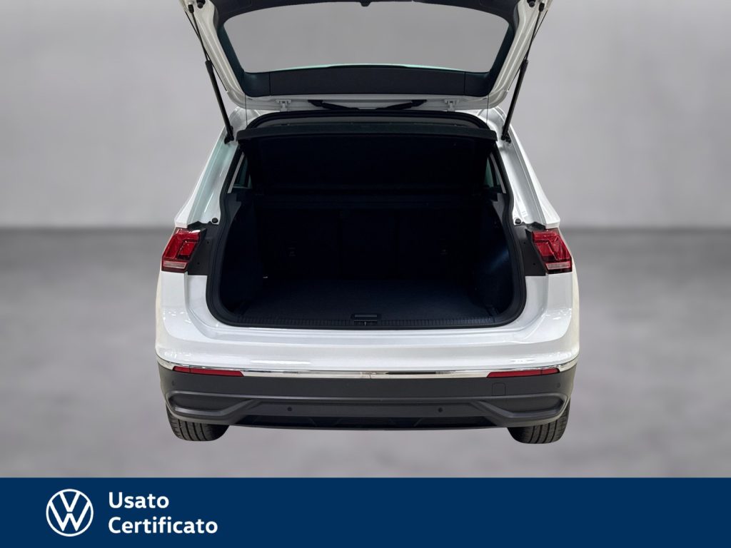VOLKSWAGEN Tiguan 2.0 tdi life 150cv dsg - 17