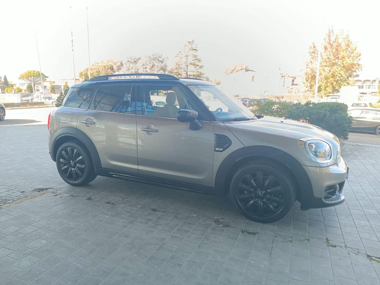 MINI Countryman 2.0 Cooper D Hype Countryman - 29
