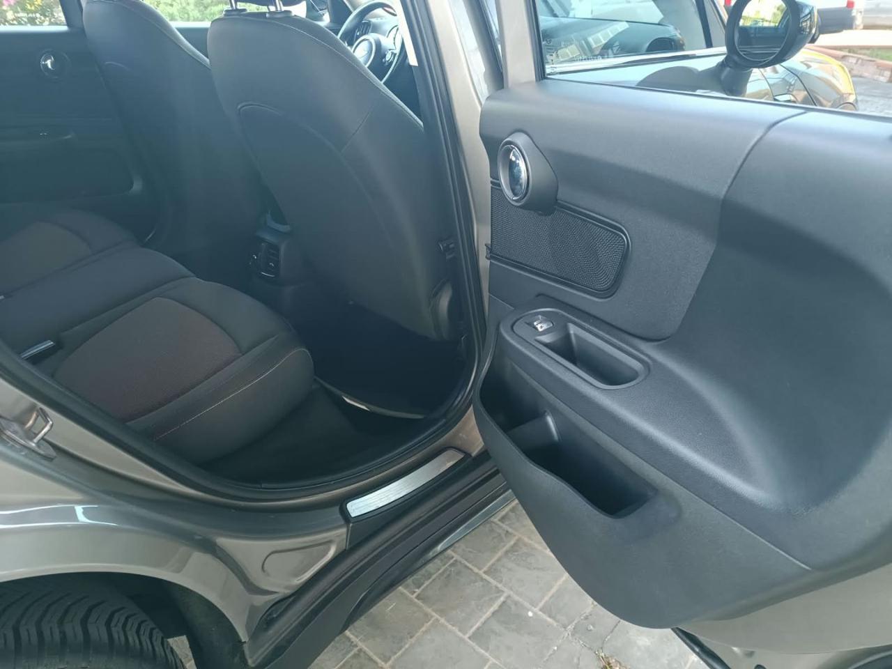 MINI Countryman 2.0 Cooper D Hype Countryman - 16