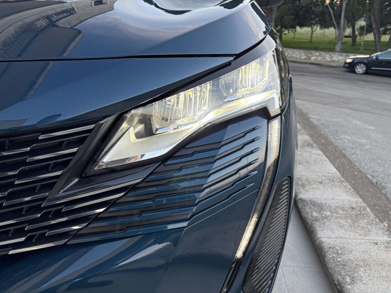PEUGEOT 3008 1.5 BlueHDi 130 S&S Allure Pack C.AUTOMATICO - 32
