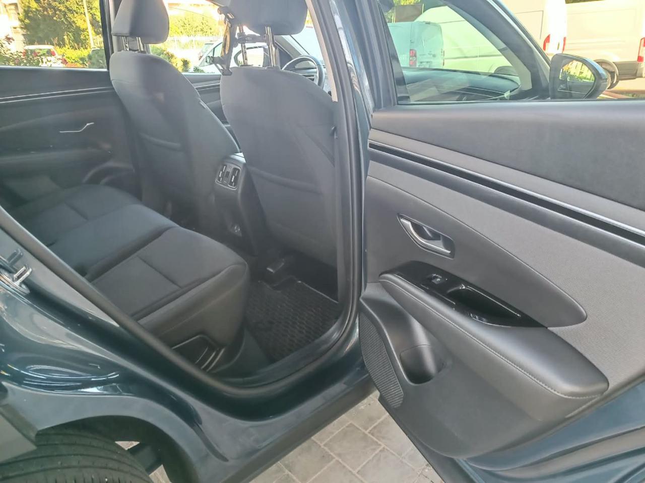 HYUNDAI Tucson 1.6 CRDI XLine - 17