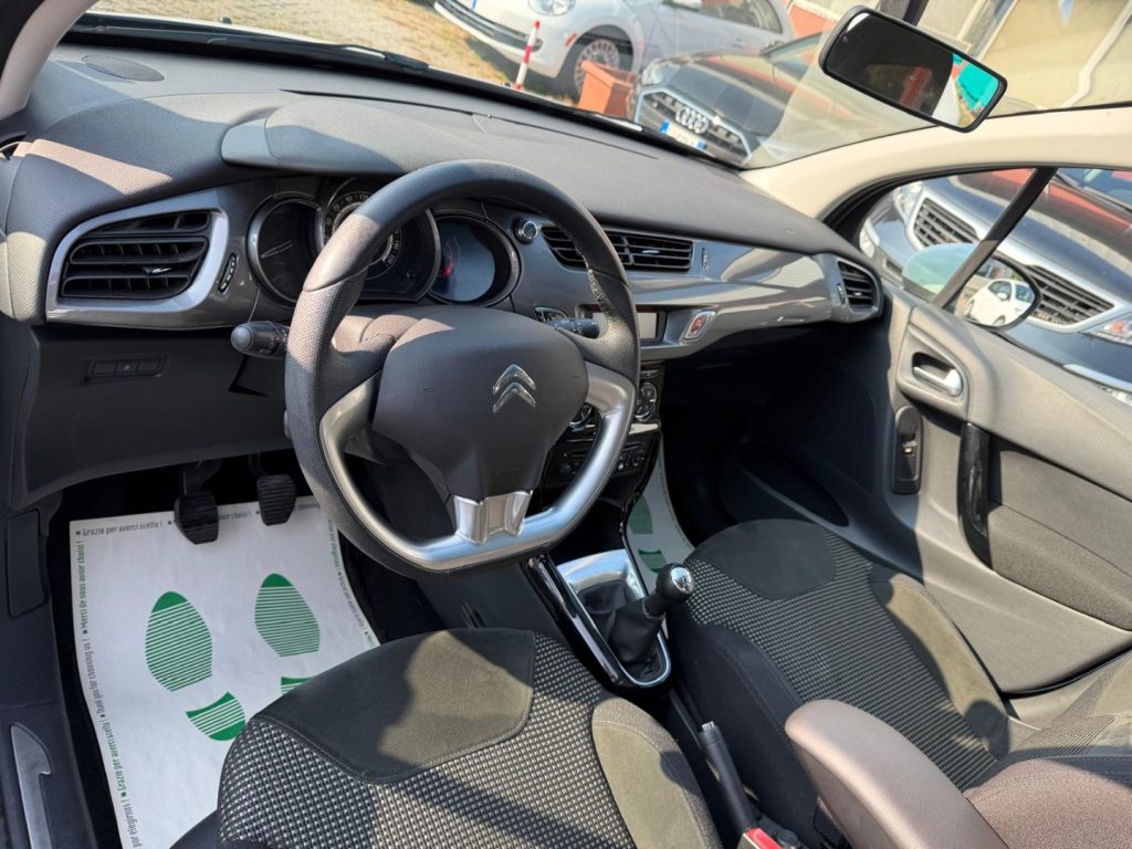 CITROEN C3 PureTech 82 Exclusive - 8