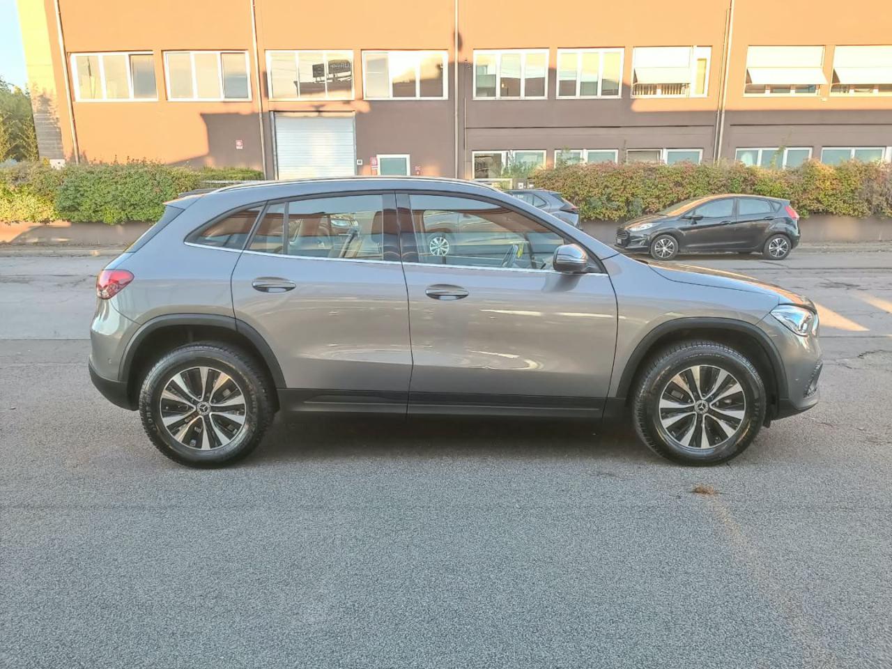 MERCEDES-BENZ GLA 180 d Automatic Sport - 28