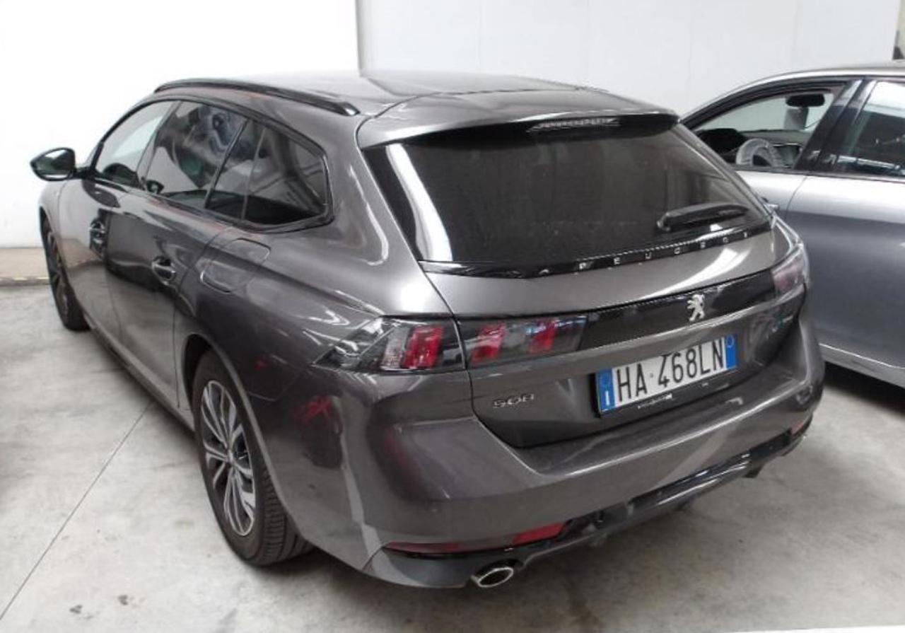 PEUGEOT 508 Plug-in Hybrid 225 e-EAT8 SW Allure Pack - 4