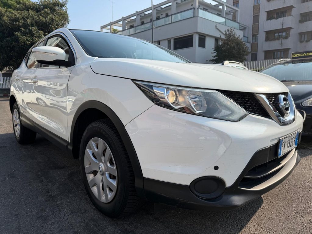 NISSAN Qashqai 1.2 DIG-T Acenta - 2