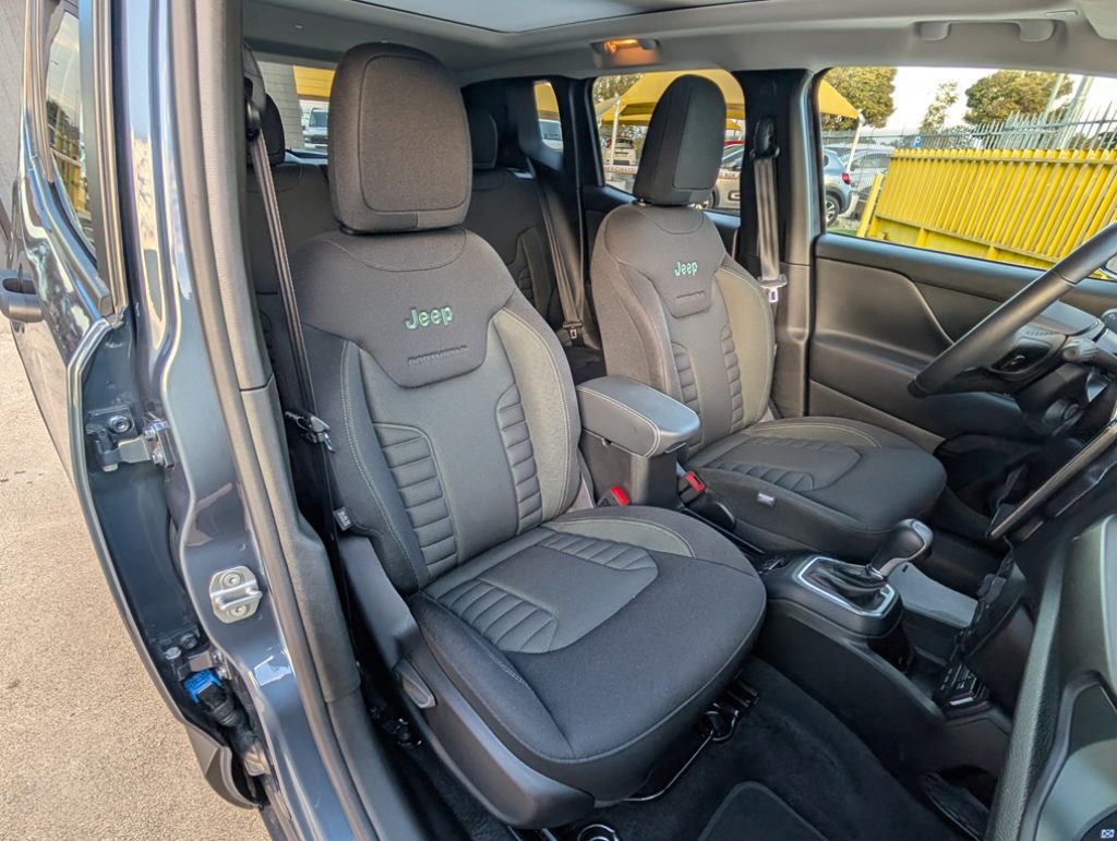 JEEP Renegade 1.3 T4 240 CV PHEV 4xe AT6 North Star - 26