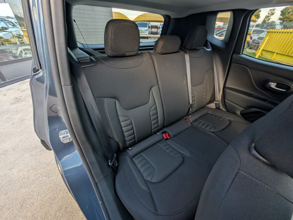 JEEP Renegade 1.3 T4 240 CV PHEV 4xe AT6 North Star - 27