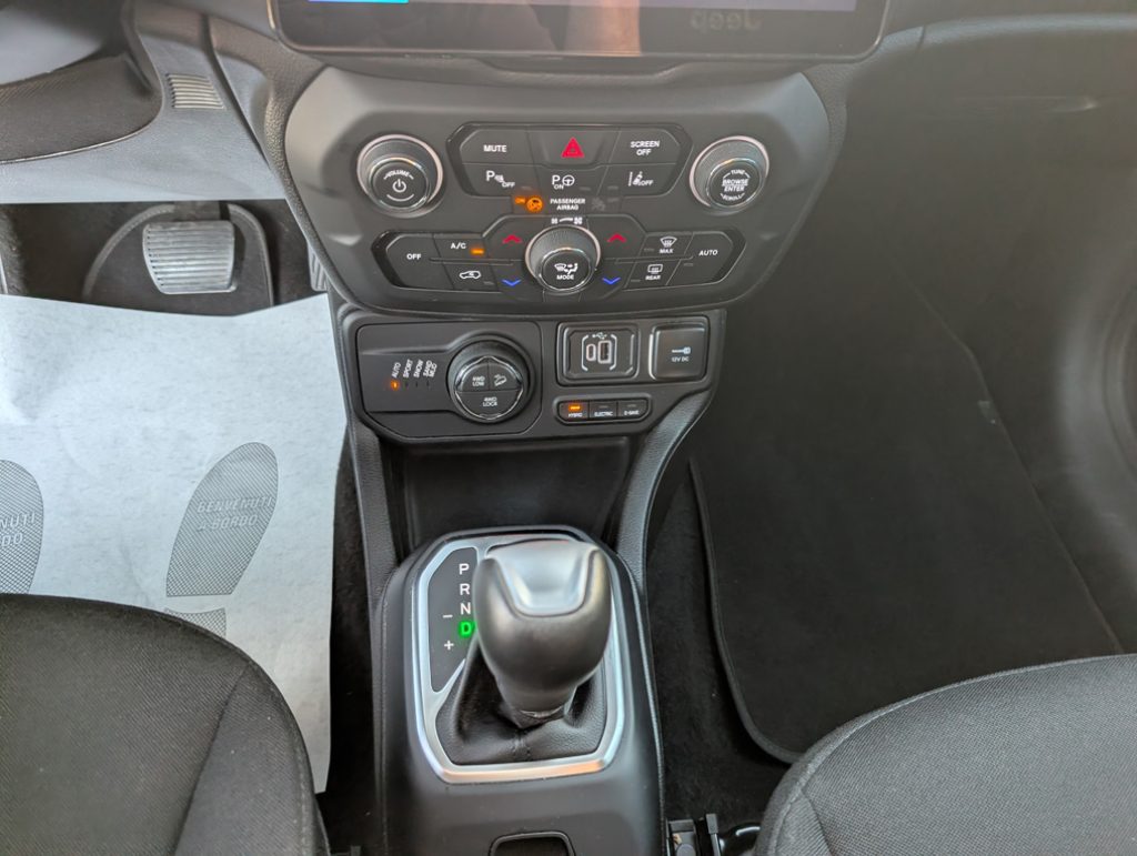 JEEP Renegade 1.3 T4 240 CV PHEV 4xe AT6 North Star - 31