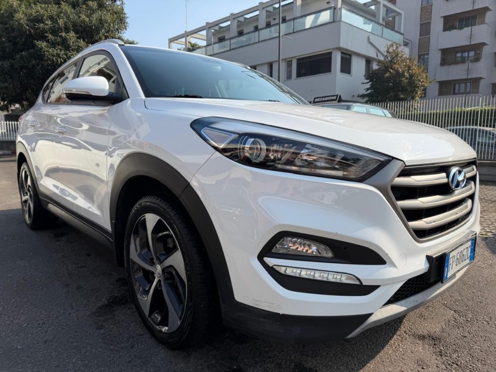 HYUNDAI Tucson 1.7 CRDi 141CV DCT XPossible - 2